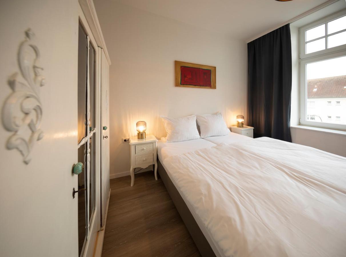Jaybnb - Apartment Direkt Am Hafen Mit Terrasse Und Uhd Tv Дортмунд Экстерьер фото